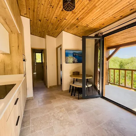 Cap Paradisu - Vue Et Montagne *