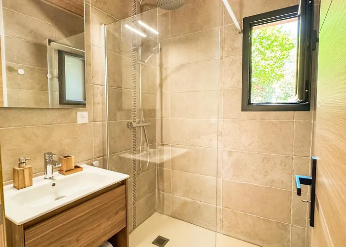 Cap Paradisu - Vue Et Montagne Chalet *