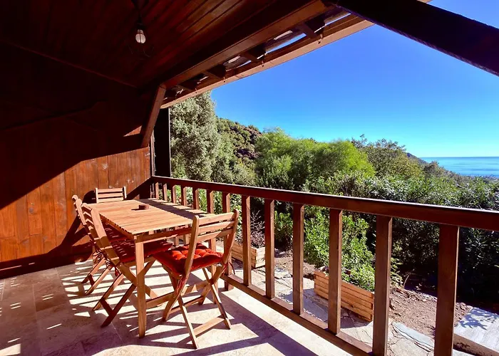 Cap Paradisu - Vue Et Montagne *